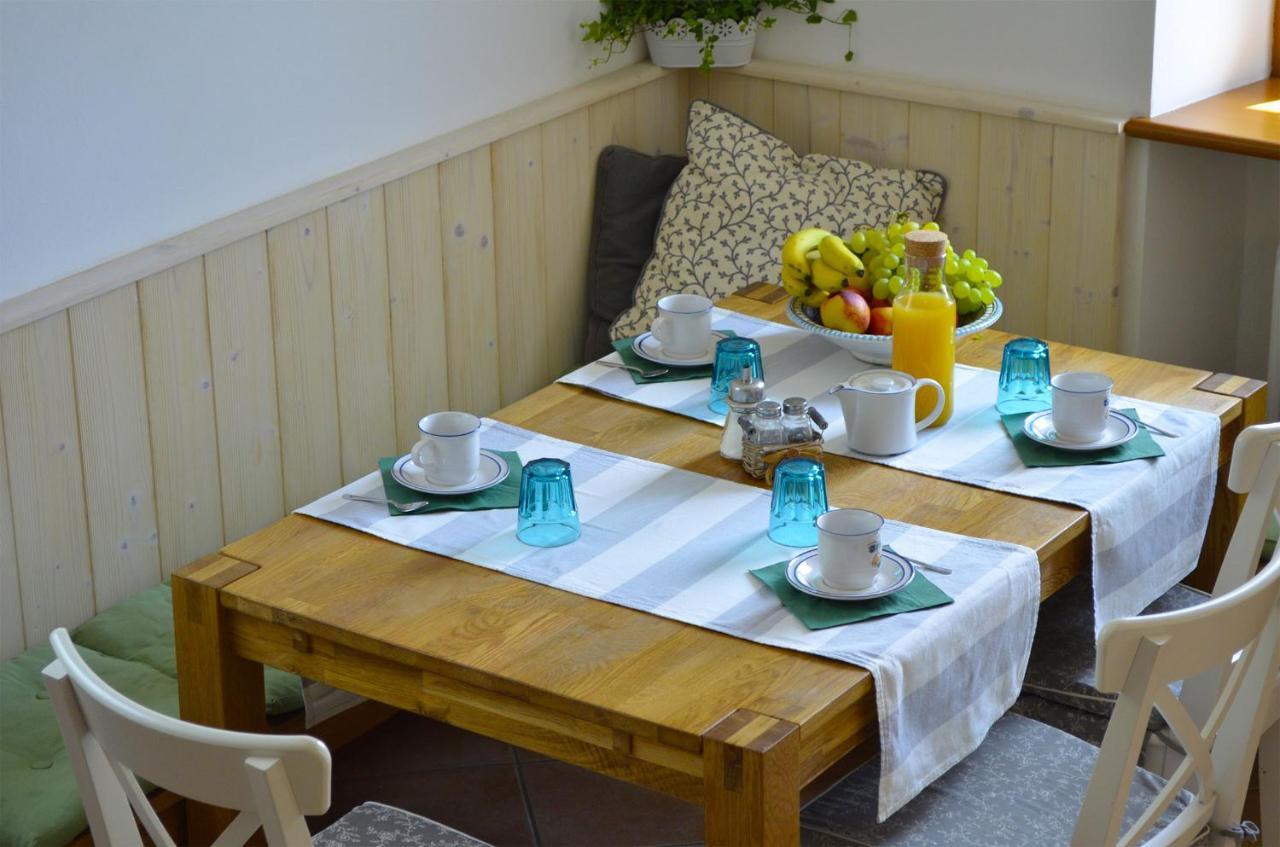 Ca Ulivi Bed and Breakfast Ala Εξωτερικό φωτογραφία