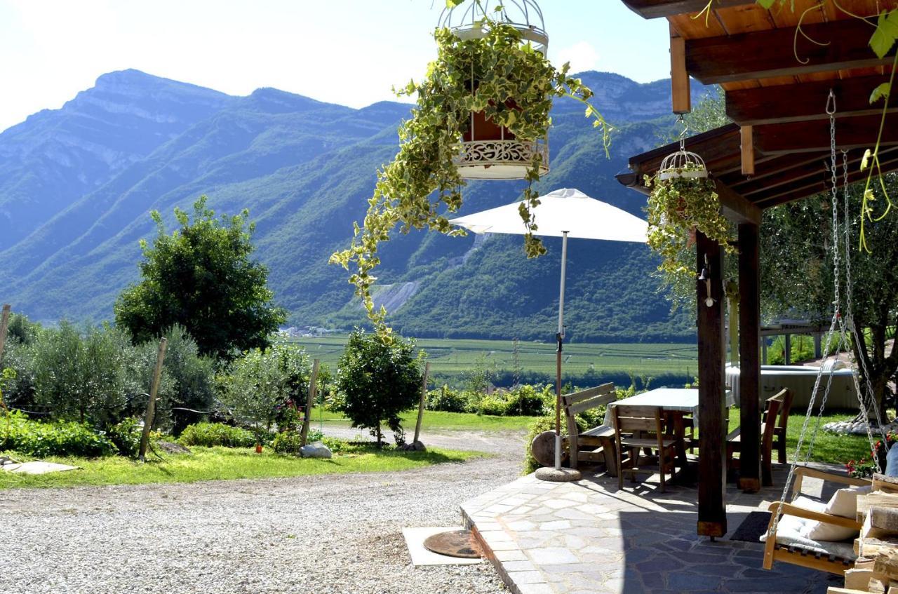 Ca Ulivi Bed and Breakfast Ala Εξωτερικό φωτογραφία
