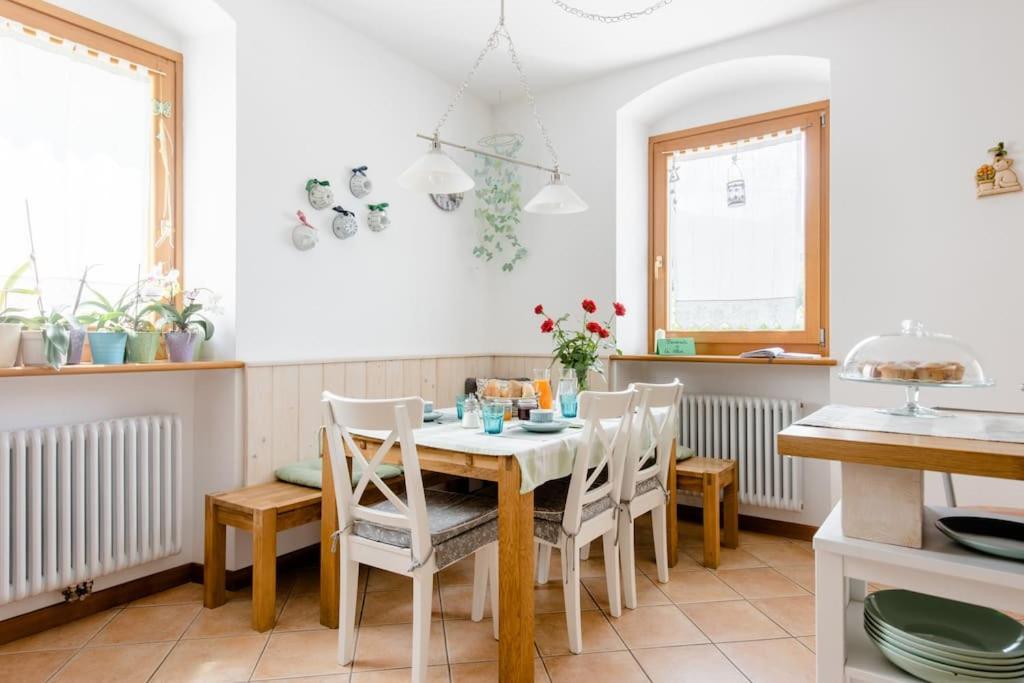 Ca Ulivi Bed and Breakfast Ala Εξωτερικό φωτογραφία