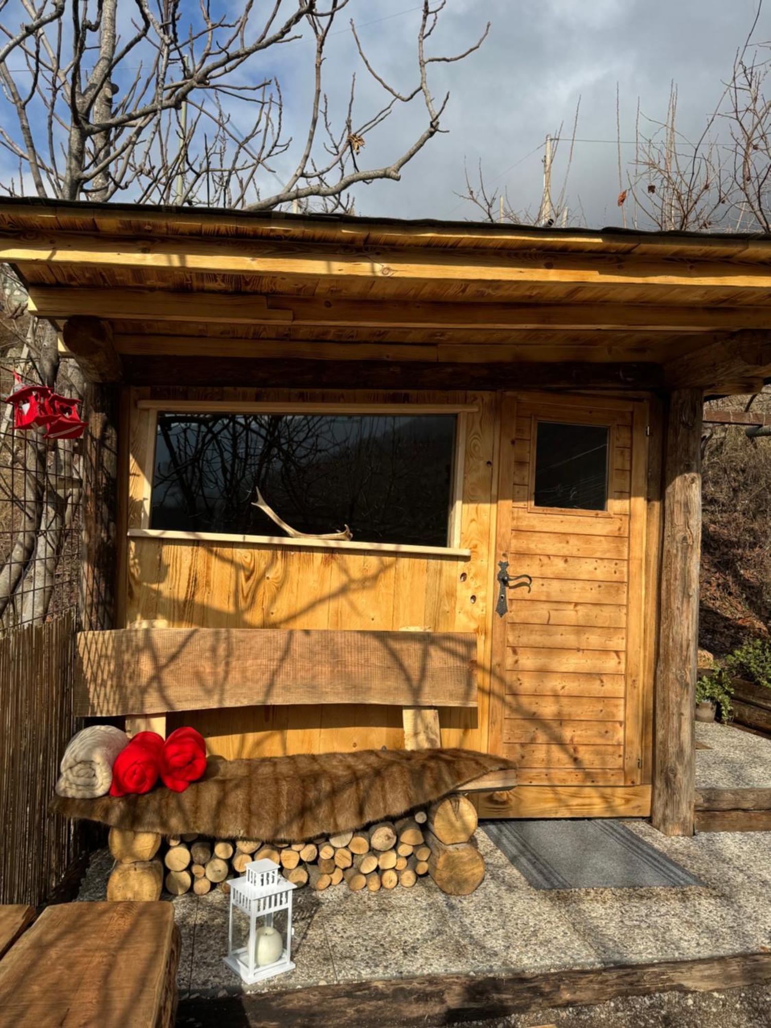 Ca Ulivi Bed and Breakfast Ala Εξωτερικό φωτογραφία
